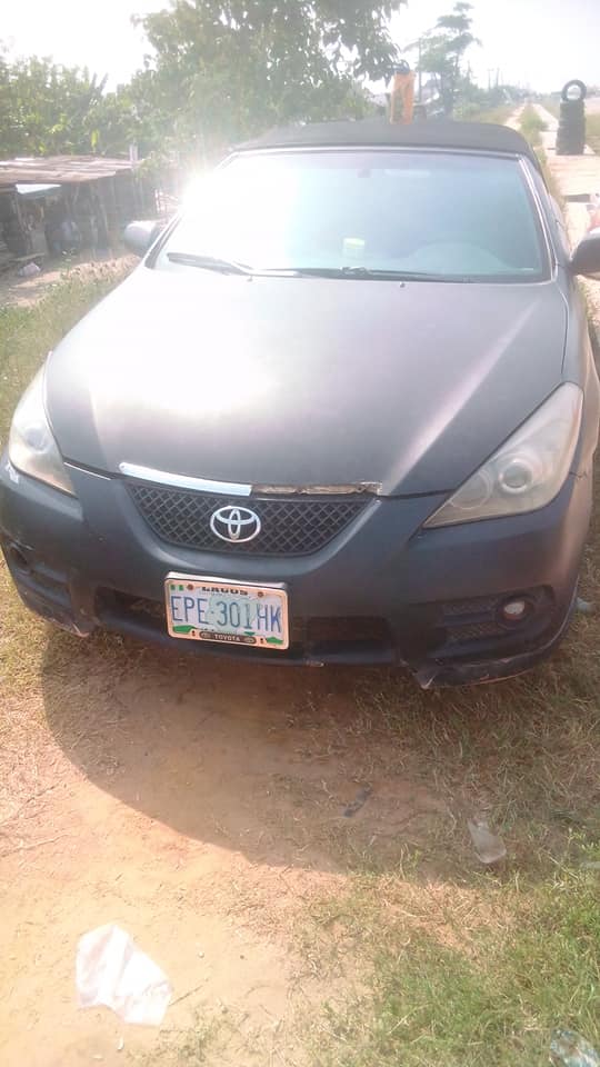 A picture of Toyota solara