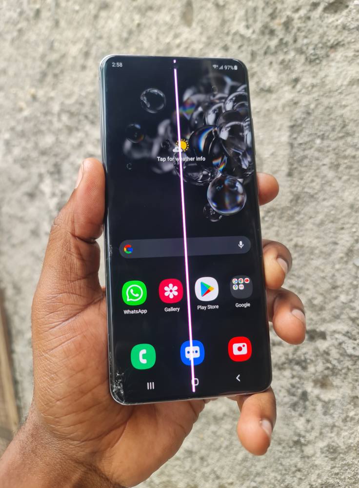 A picture of Samsung s20 ultra 5g