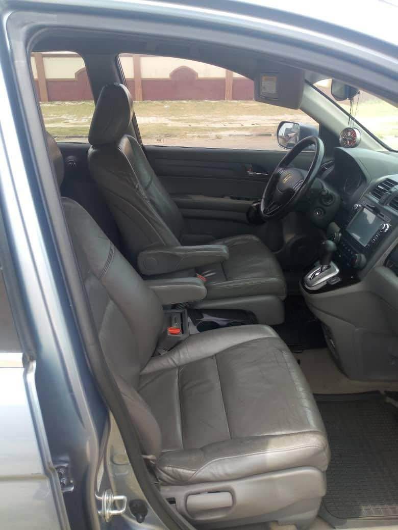 A picture of HONDA CRV