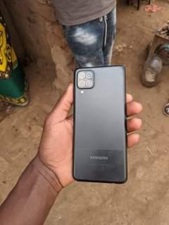 samsung a12