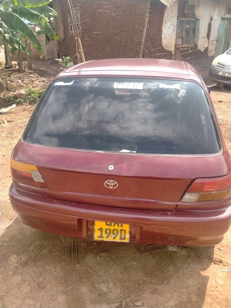 A picture of 1997 Toyota toyota