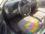 A picture of 2002 Kia 2002