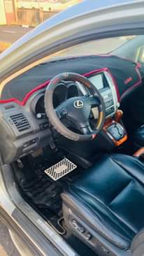 A picture of 2007 Lexus rx350