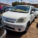A picture of TOYOTA RAUM 2005 18 5M