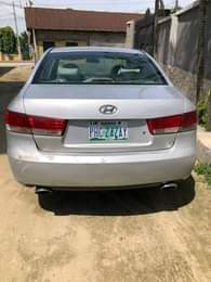 A picture of Sound Hyundai Sonata First body Engine Gear Ac has leakage