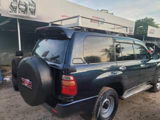 A picture of Car