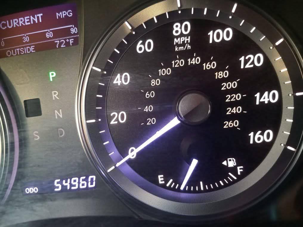 A picture of 2012 Toyota ex350 lexus