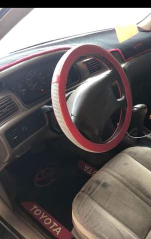 A picture of Toyota Camry 2 2 6plugs