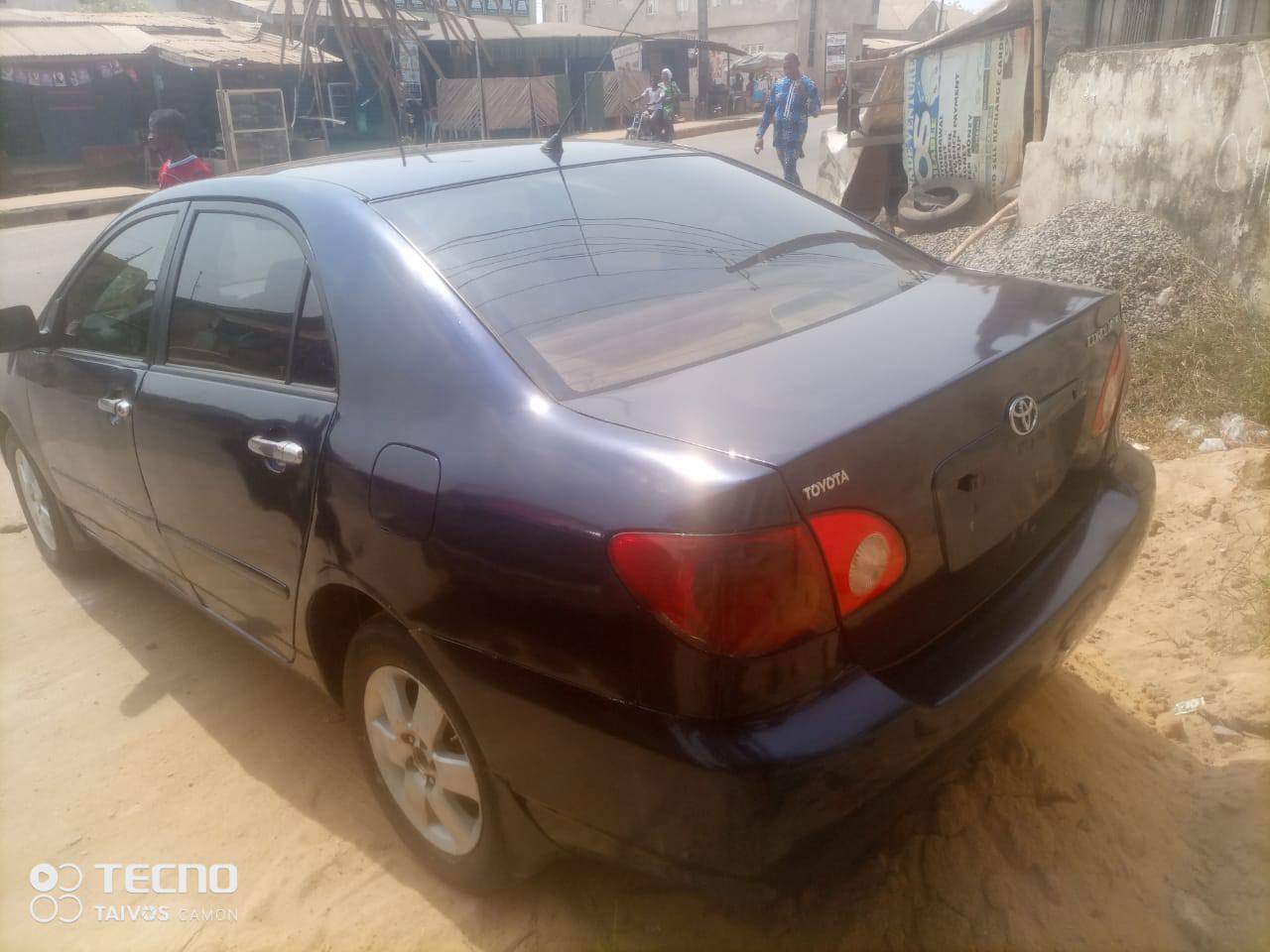 A picture of Toyota Corolla 2004