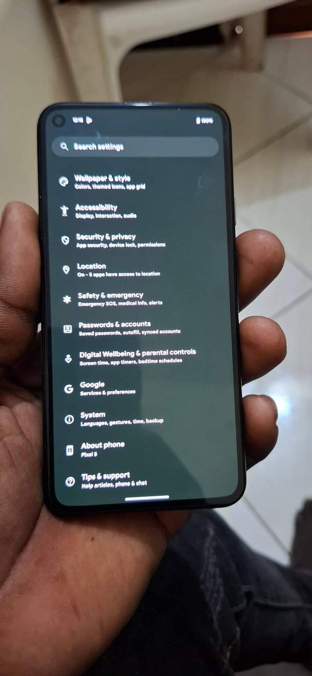 A picture of Pixel 5 5g imenyooka sana