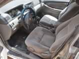 A picture of 2004 corolla
