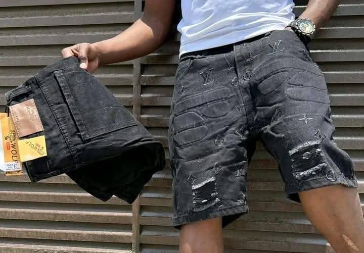 A picture of Men s shorts