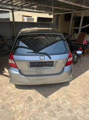 A picture of 2006 Honda jazz