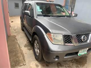 A picture of Clean 2006 Nissan Pathfinder