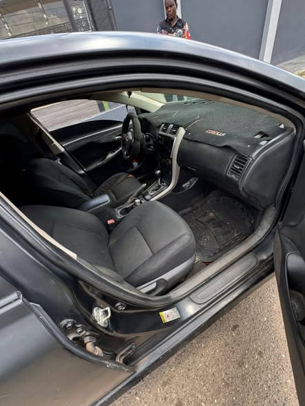A picture of Toyota Corolla 09