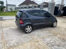 A picture of Mercedes benz A190