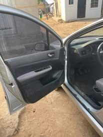 A picture of Peagout 307 manual