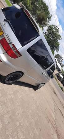 A picture of Toyota alphard