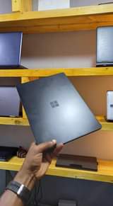 A picture of OFA OFA OFA OFA Microsoft surface laptop 2 i7 8th