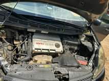 A picture of Toyota Sienna 2005