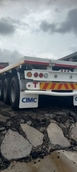 A picture of Cimc Flatbed trailer