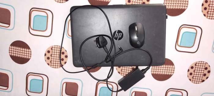 A picture of Hp laptop