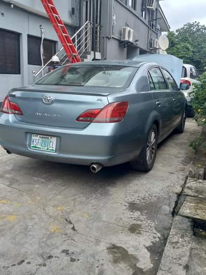 A picture of Registered Toyota Avalon 2008