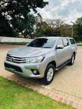 used toyota hilux