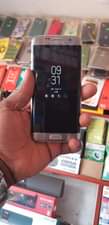A picture of S7edge clean copy