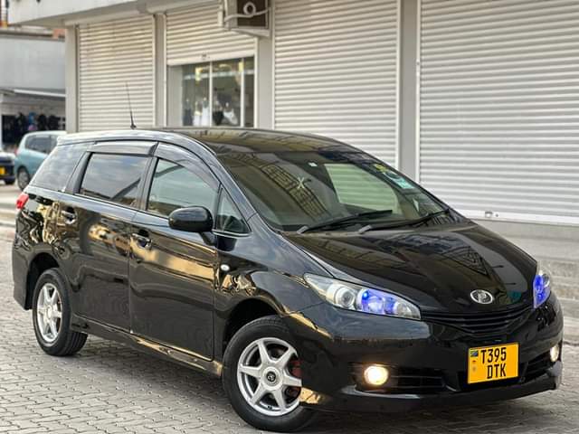 A picture of TOYOTA WISH NEW DT K 
