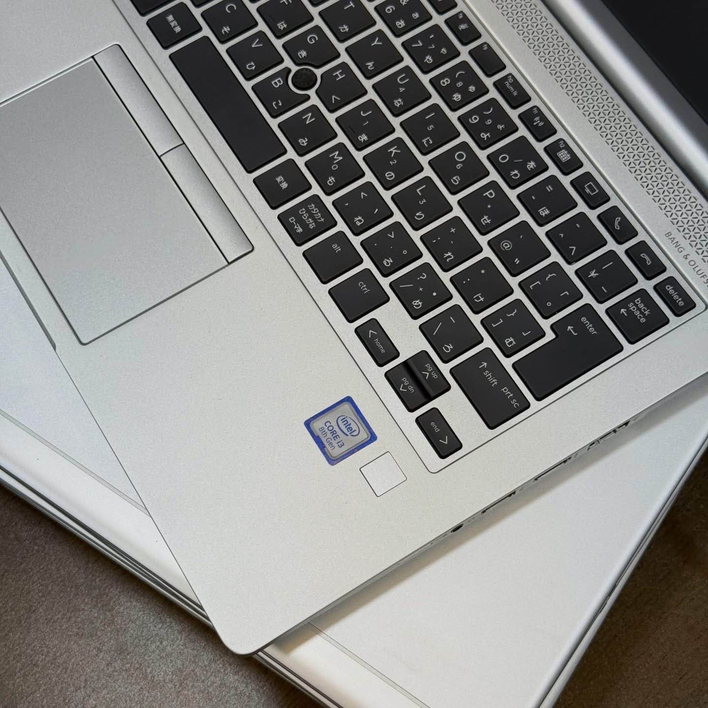 A picture of HP ELITEBOOK 830 G5 CLEAN CONDITION Price 650 000 Specifications