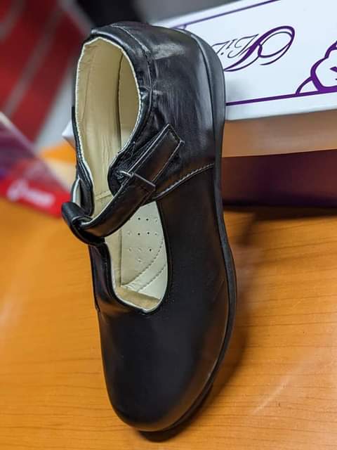 A picture of Karibu viatu bei poa