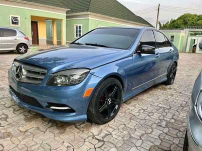 A picture of 2010 MERCEDES BENZ C300