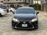 A picture of Good deal V Clean well maintained 2010 2015 Lexus Es350