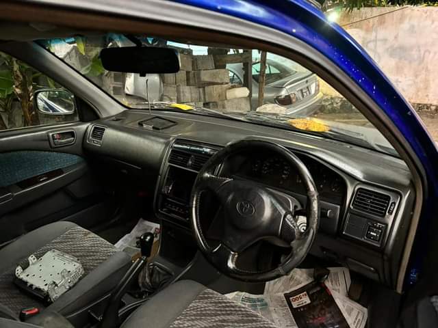 toyota carina