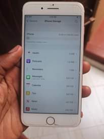 A picture of Quick sale iphone 7plus 128gb