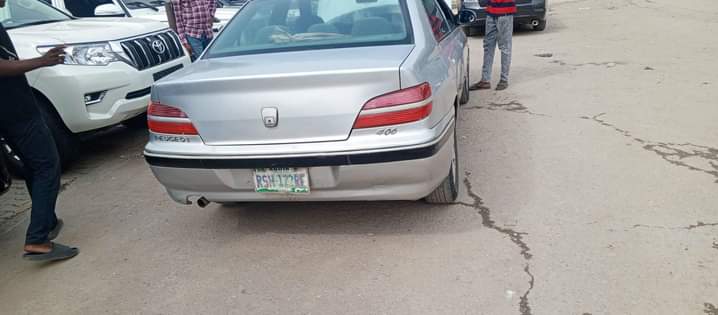 A picture of 406 automatic Gear selection perfect Engine sound good Second body