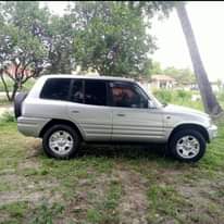 A picture of TOYOTA RAV 4 OLD FOR SALE 0685136087 