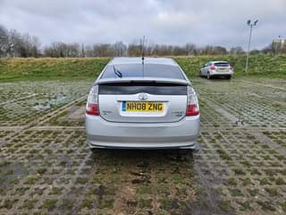 A picture of 2008 TOYOTA HYBIRD AUTOMATIC LOW MILE AGE SATNAV BLUETOOTH MP5