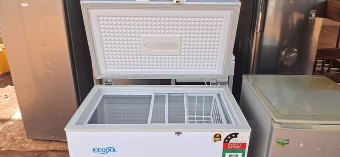 A picture of Fridge
