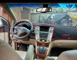 A picture of 2004 Lexus Rx330 Painted