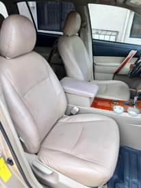 A picture of VERY CLEAN 2008 TOYOTA HIGHLANDER BAKED ON FIRST BODY NEAT