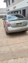 A picture of 2004 Nissan Altima