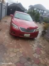 A picture of Camry SE