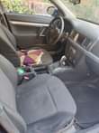 A picture of money needed Automatic drive Engine and gear perfect Ac is