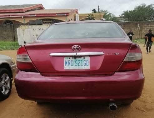 A picture of Baruwa ipaja camry 04 wine color