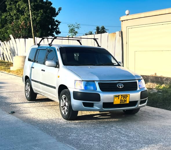 A picture of Toyota succed Whatsapp 0712690760 Price Bei 11 8mil 1NZ Cc