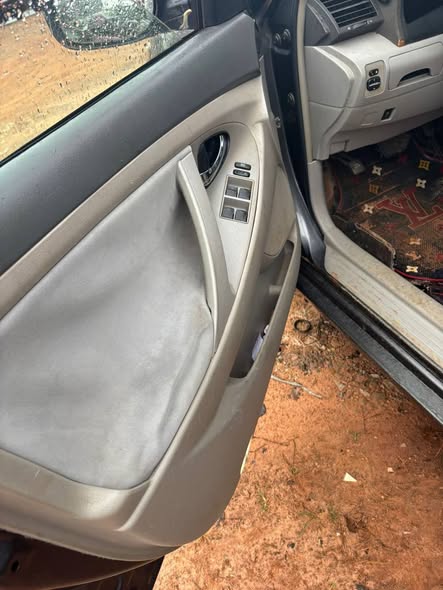 A picture of Sharp Camry engine untempered