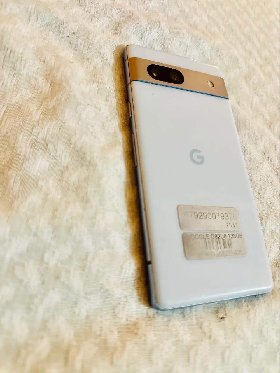 A picture of Google pixel 7A