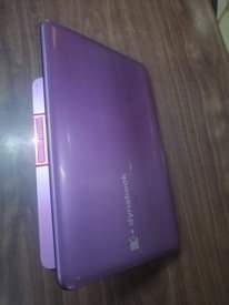 A picture of Toshiba laptop core i3 4gb ram 500gb hdd